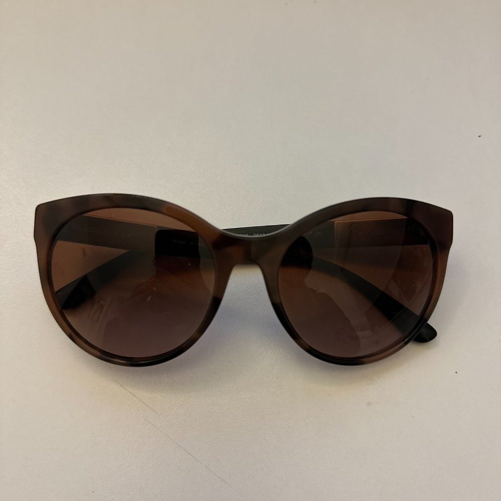 Burberry Women's Retro Sunglasses B 4236 3623/13 - Brown Gradient Tortoiseshell